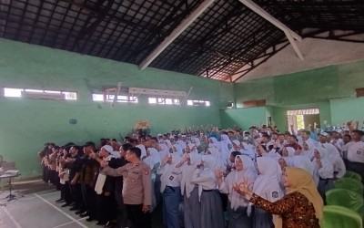 Seminar Edukasi Bahaya Narkoba dan HIV AIDS untuk Pelajar SMA/SMK/MA/Sederajat, Kecamatan Kuaro, Kabupaten Paser, Kal-Tim